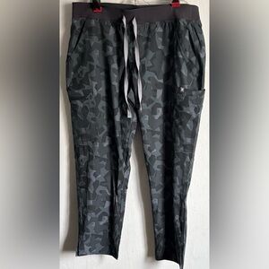FIGS Scrub Pants Limited Edition "Bonsai Camo" Print Size L/P